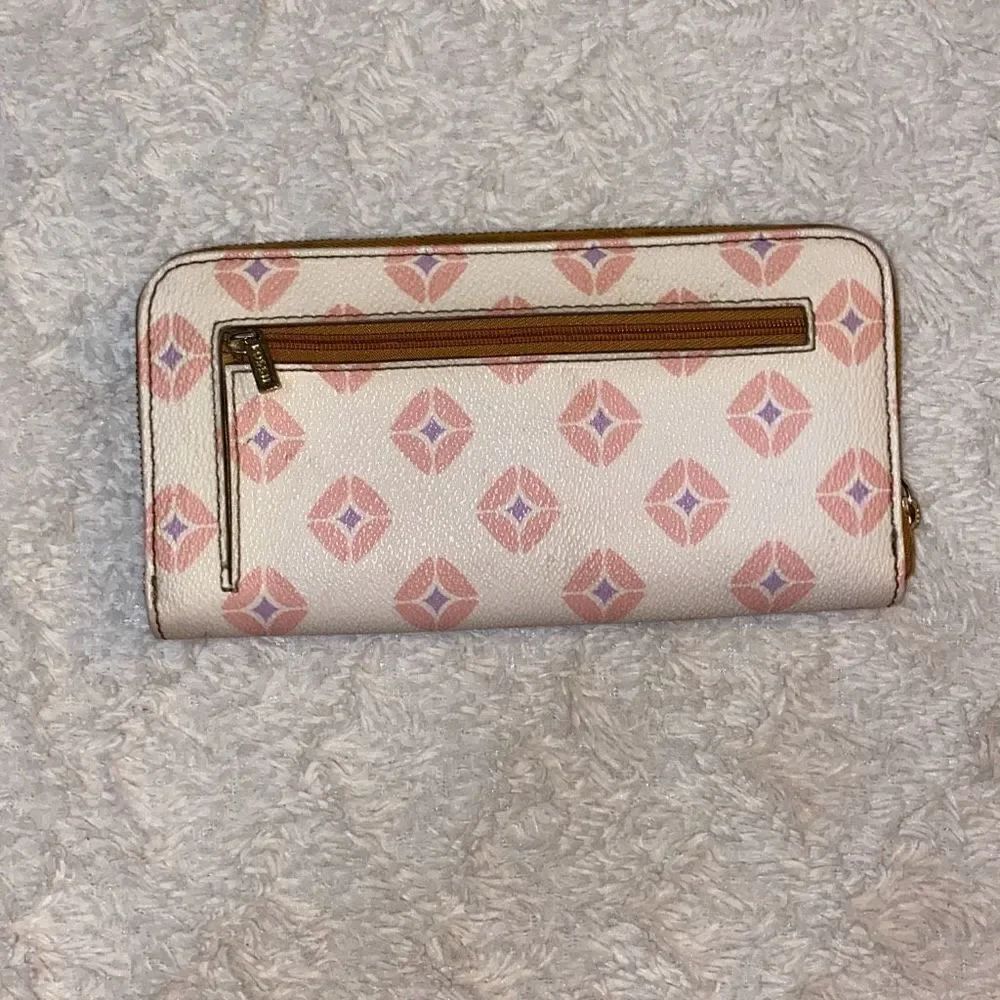 Fossil Zip Wallet - Picture 2 of 11